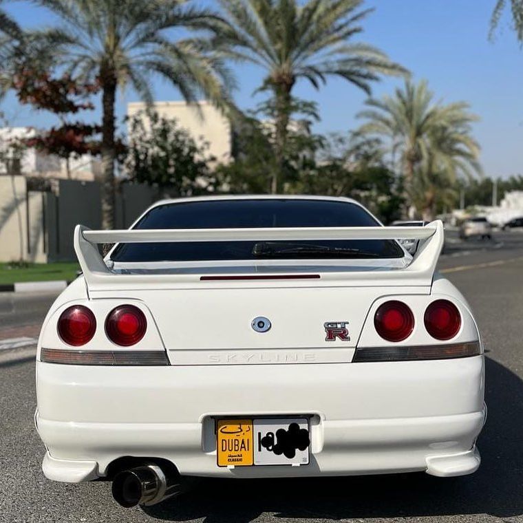 Nissan Skyline R33 GT-R (BCNR33)