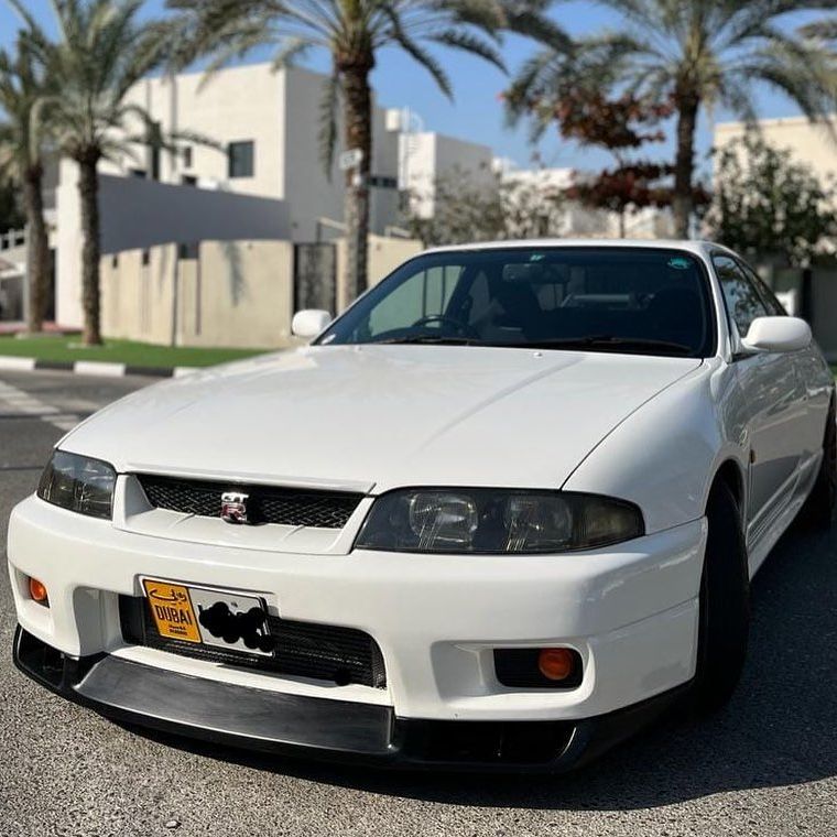 Nissan Skyline R33 GT-R (BCNR33)