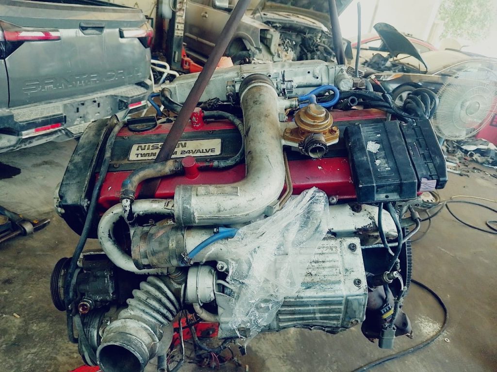 RB20DET TURBO - Nissan Skyline Engine