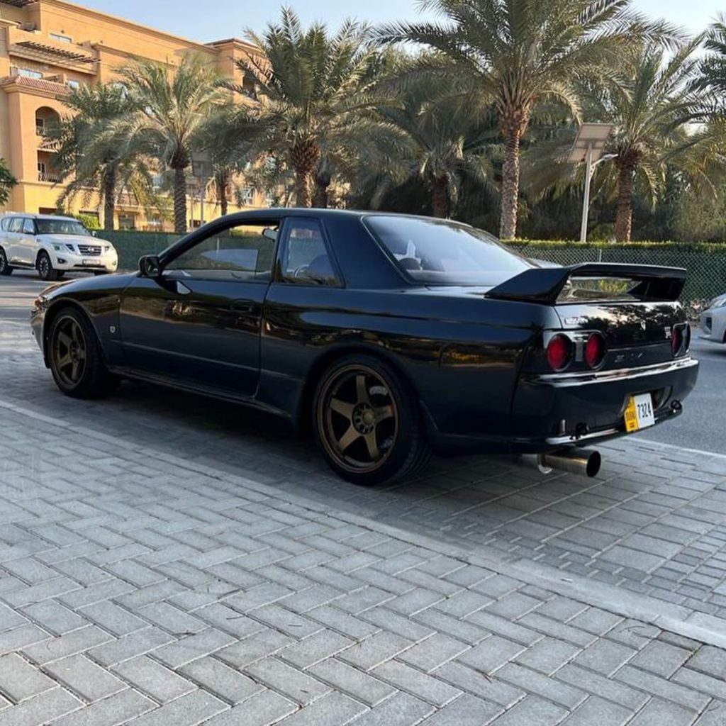 Nissan Skyline R32 GT-R