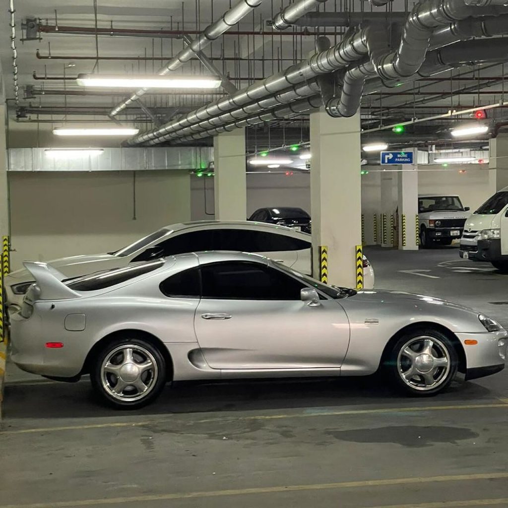 Toyota Supra (15th Anniversary Edition)