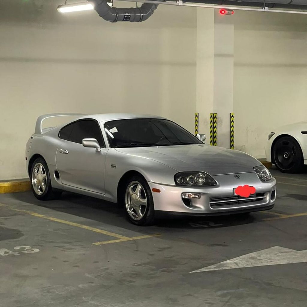 Toyota Supra (15th Anniversary Edition)