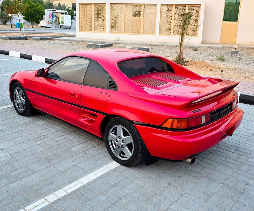 Toyota MR2 (G-Limited)