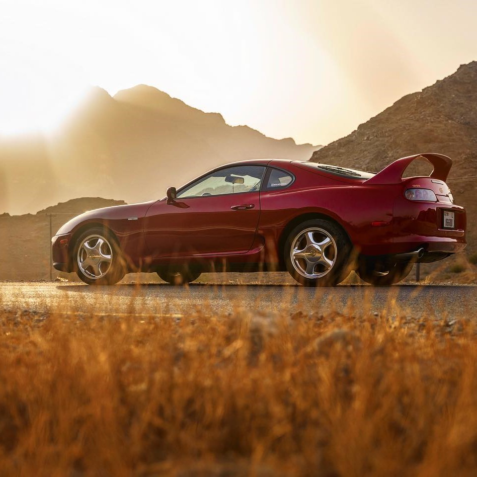 Toyota Supra (15th Anniversary Limited Gold Edition)