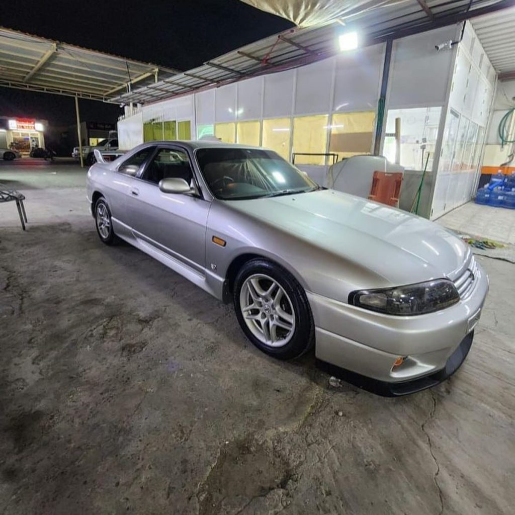 Nissan Skyline R33 GT-S