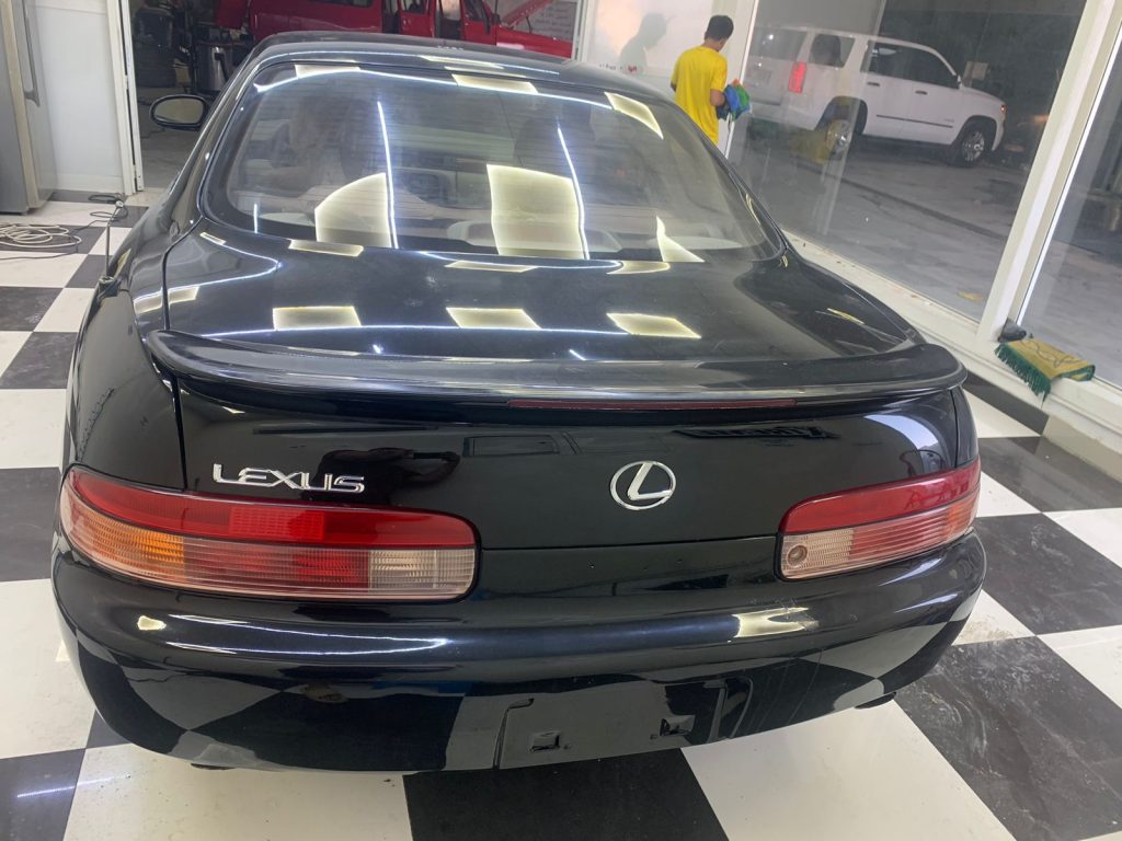 Lexus SC300