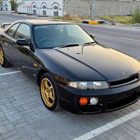 Nissan Skyline R33 GT-S