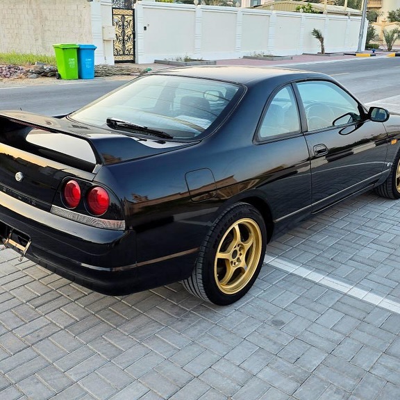 Nissan Skyline R33 GT-S